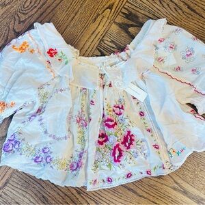 **SOLD** Anthropologie Puff-Sleeve Collared Blouse - S
